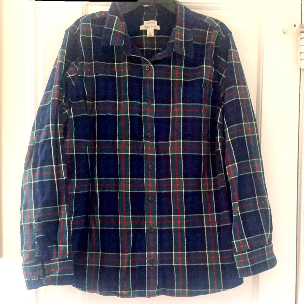 L.L Bean Slightly Fitted Flannel Plaid Shirt